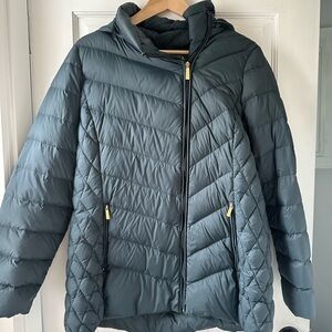Michael Kors Women's Puffer Jacket in Dark Gray